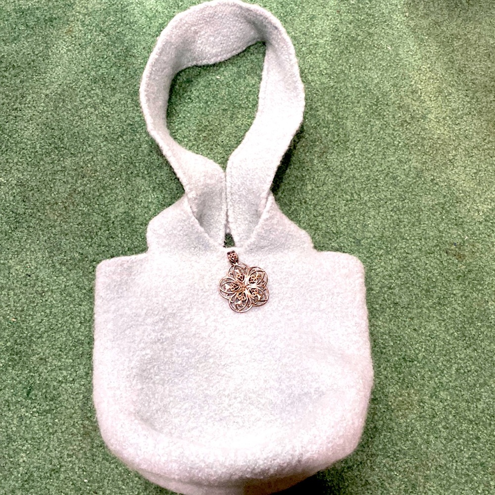 Brand-new handmade women's purse.